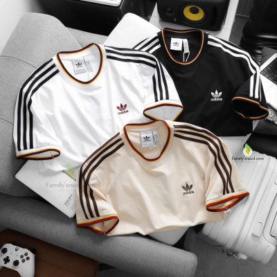 ৩ পিসের কম্বো টিশার্ট। হোয়াইট , ব্রাউন এবং ব্লাক কালার।