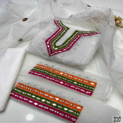 রেডিমেড জর্জেট ডলার এবং এমব্রয়ডারি কাজ করা থ্রী পিস