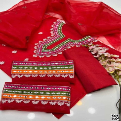 রেডিমেড জর্জেট ডলার এবং এমব্রয়ডারি কাজ করা থ্রী পিস