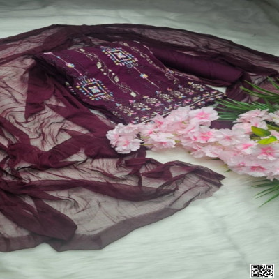 ইন্ডিয়ান আনস্টিচড জর্জেট থ্রি পিস