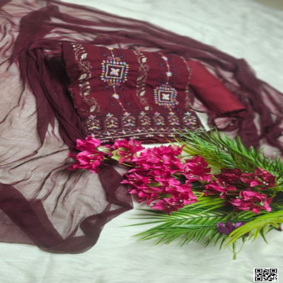 ইন্ডিয়ান আনস্টিচড জর্জেট থ্রি পিস