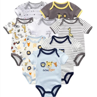 বেবি কিপার দশ পিসের কম্ব,কালার চুজ করার অপশন নেই, ছেলে বাবু না মেয়ে বাবু সিলেক্ট করে দিন প্রতি কালারের এক পিস করে দশ পিসের সেট মিলিয়ে দিব ইনশাল্লাহ৷