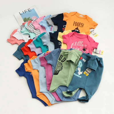 বেবি কিপার দশ পিসের কম্ব,কালার চুজ করার অপশন নেই, ছেলে বাবু না মেয়ে বাবু সিলেক্ট করে দিন প্রতি কালারের এক পিস করে দশ পিসের সেট মিলিয়ে দিব ইনশাল্লাহ৷