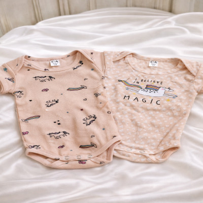 শুধুমাত্র এই কম্বটা সেইম টু সেইম পাবেন দুই পিসের কম্বো৷